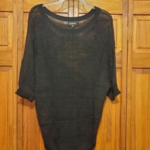 Express, 3/4 Sleeve Sweater, Black, Size Medium.
